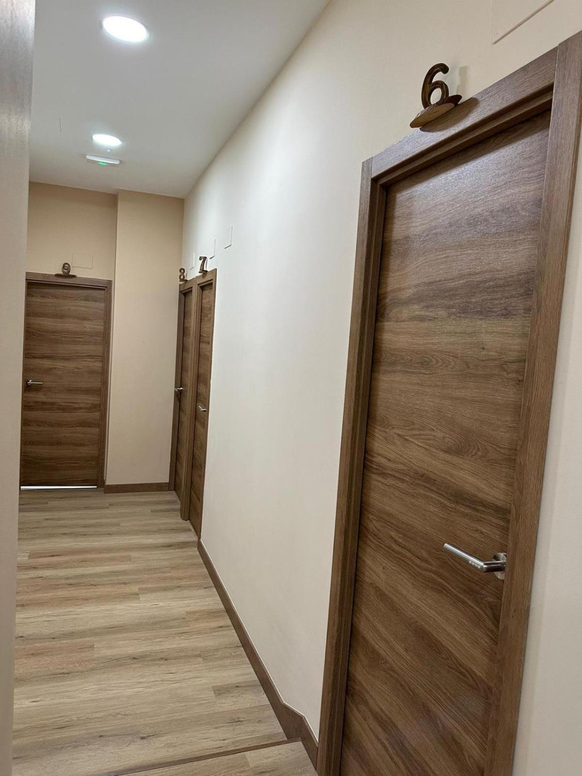 Optimus Comfort Campoamor 101 Valencia Exterior photo